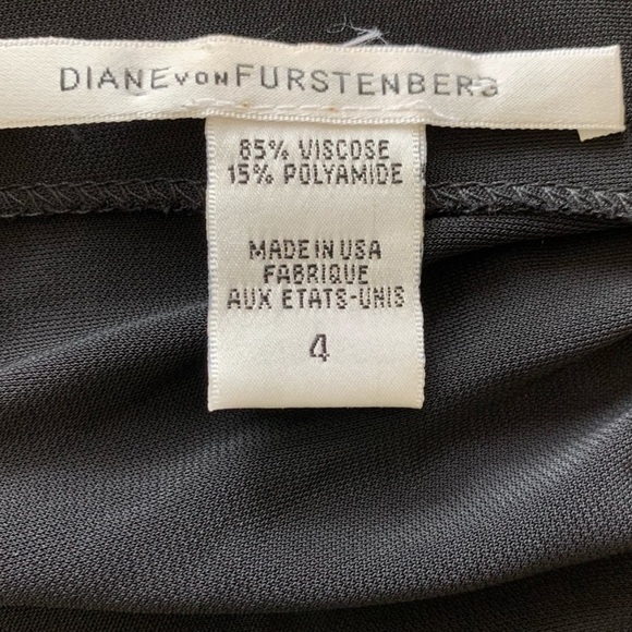 Diane Von Furstenberg Mock Wrap Sequin
Star Dress - Picture 7 of 9